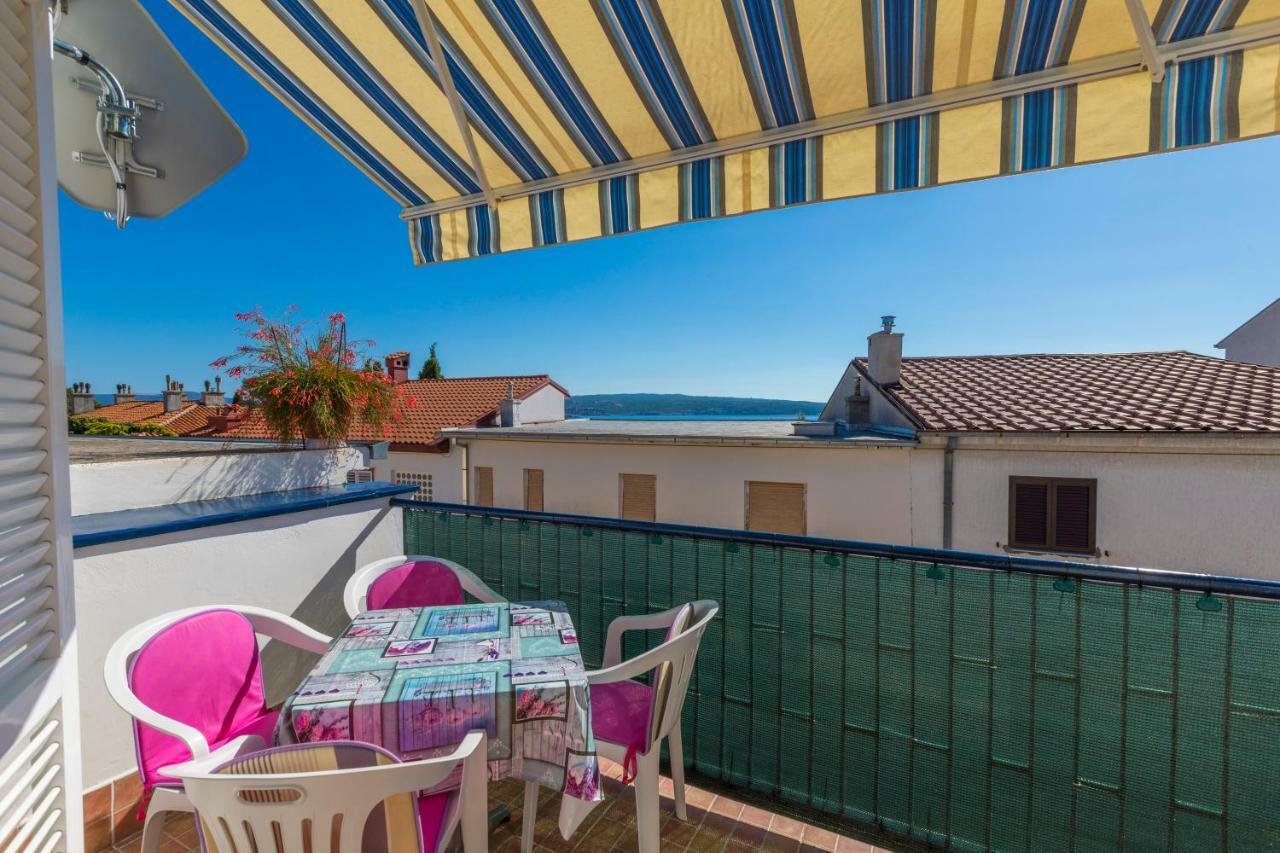 Klement Apartamento Crikvenica Exterior foto