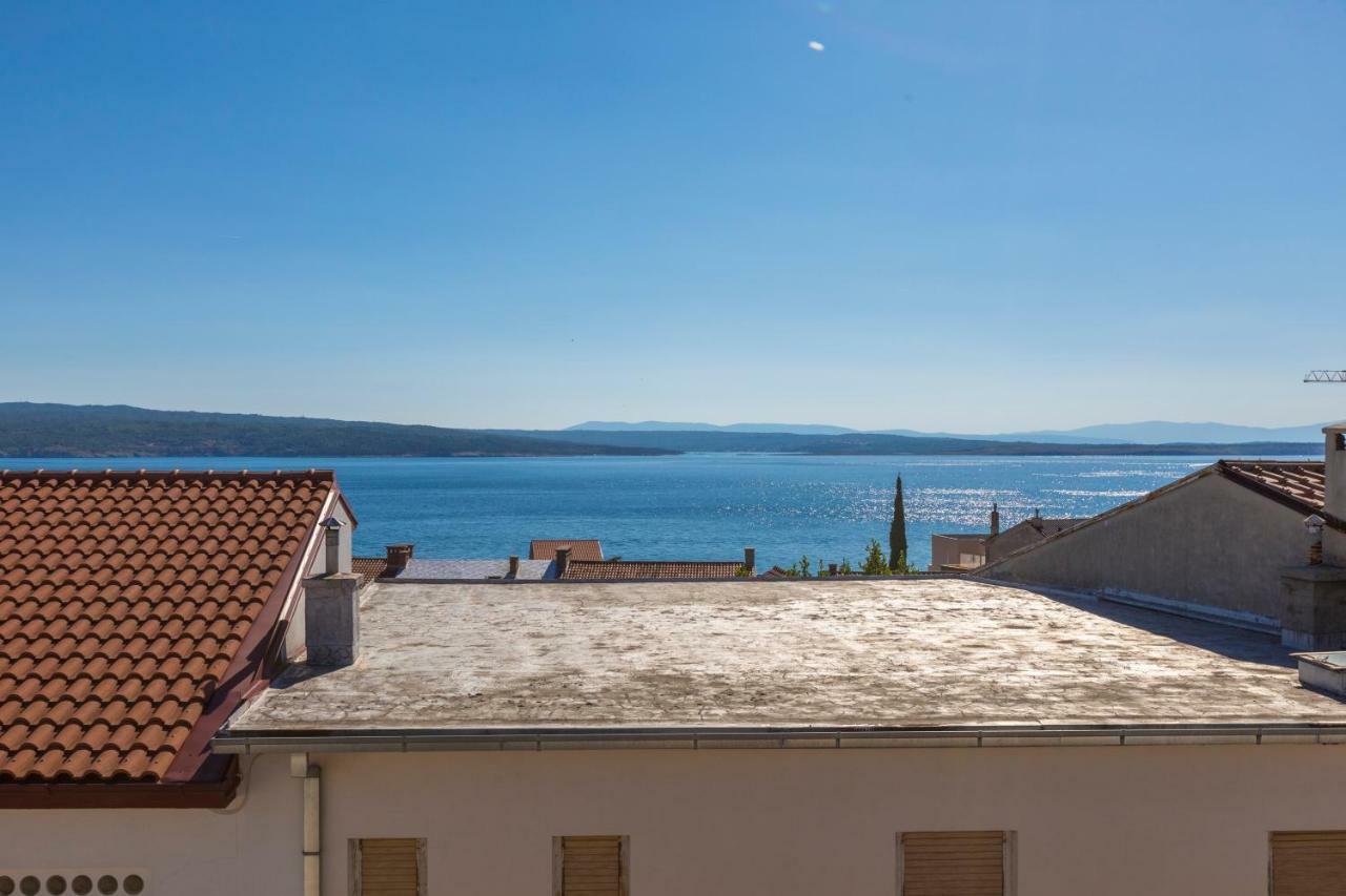 Klement Apartamento Crikvenica Exterior foto